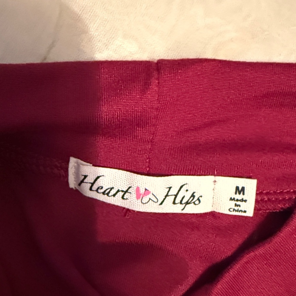 ShopEvelynne Burgundy Long Sleeve Tee Top - Picture 6 of 8